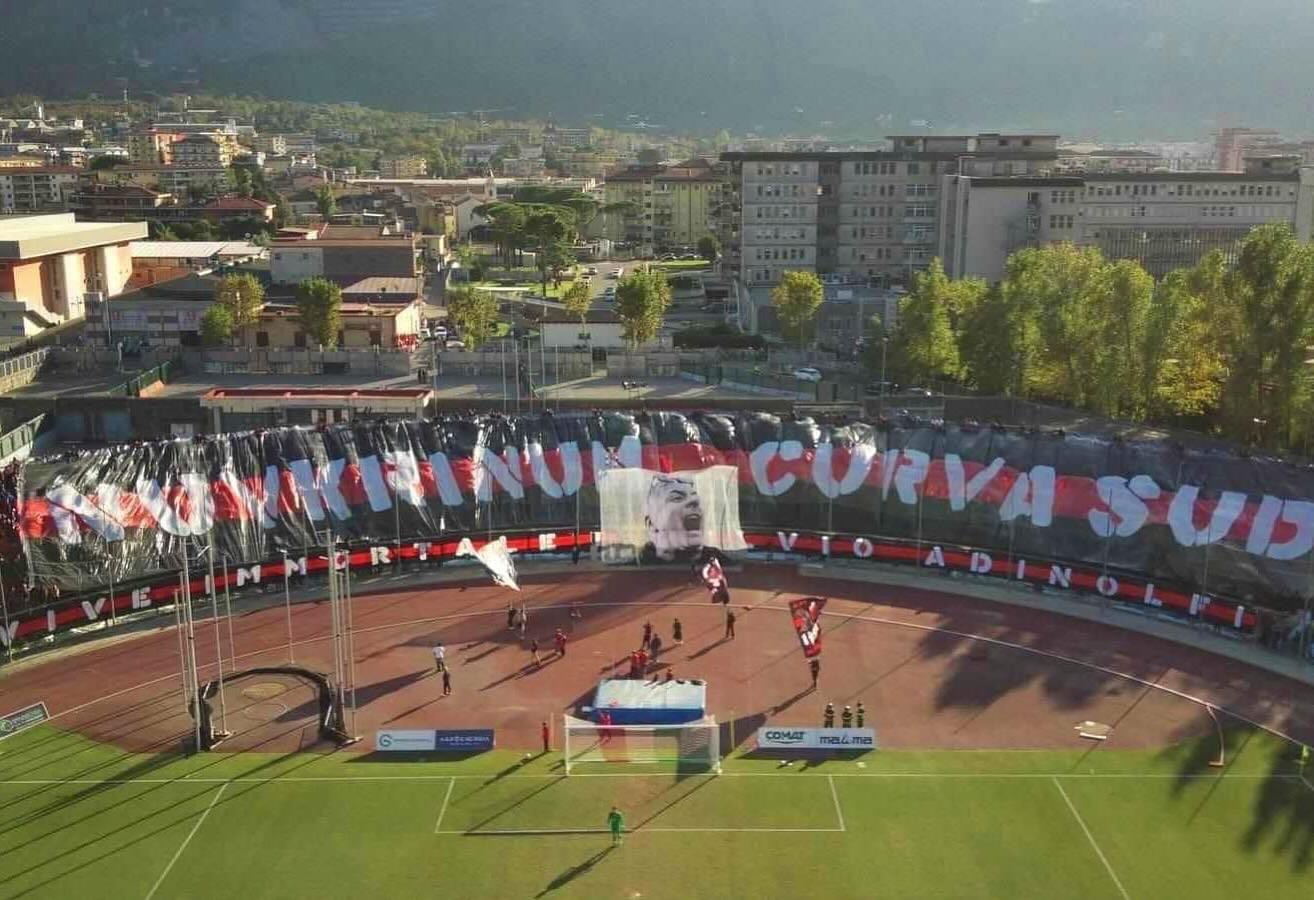 CURVA SUD UNICA CERTEZZA IN UNA DOMENICA STORTA PER I MOLOSSI: GLI ON FIRE DI NOCERINA – MARITNA FRANCA CURVA SUD UNICA CERTEZZA IN UNA DOMENICA STORTA PER I MOLOSSI: GLI ON FIRE DI NOCERINA – MARITNA FRANCA IMG 5704