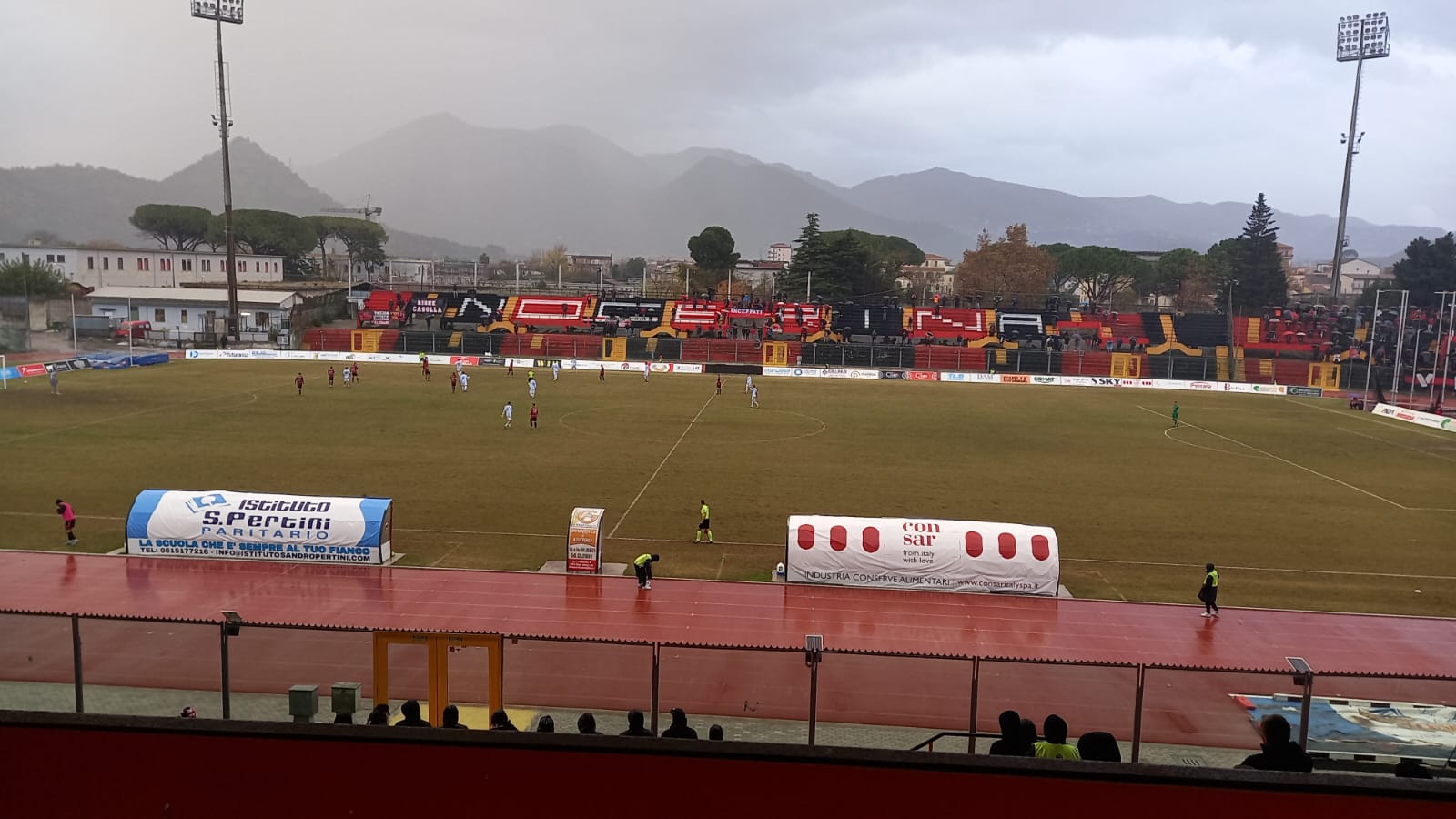 Nocerina-Virtus Francavilla 2-0 | La Nocerina conquista il big match. Rossoneri vittoriosi al termine di una gara da molossi. Nocerina-Virtus Francavilla 2-0 | La Nocerina conquista il big match. Rossoneri vittoriosi al termine di una gara da molossi. IMG 20241208 WA0068